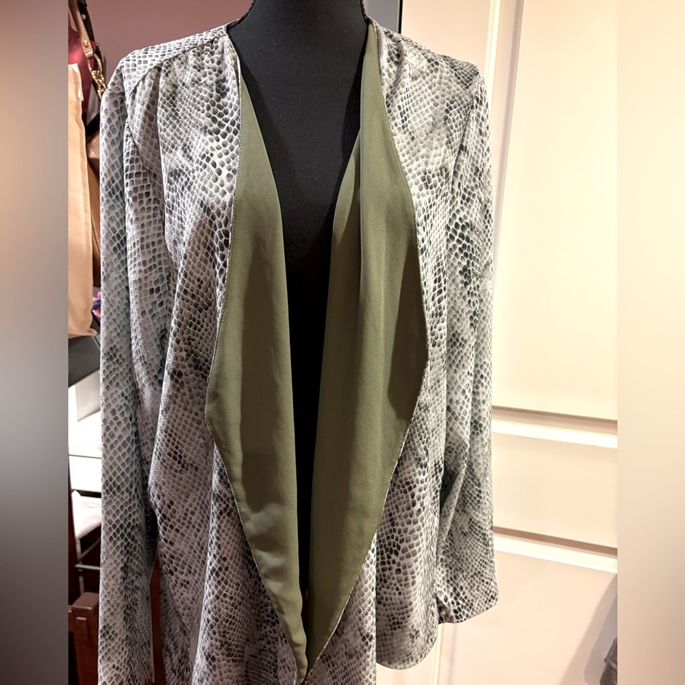 NWOT, Kimono